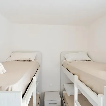 Host In Italy - Oasi Moderna Con Piscina A Due Passi Dal Mare Apartament Eraclea Mare