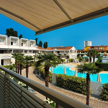 Oasi Moderna Con Piscina A Due Passi Dal Mare エラクレア・マーレ