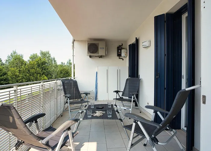 Oasi Moderna Con Piscina A Due Passi Dal Mare * 伊拉克里亚马勒