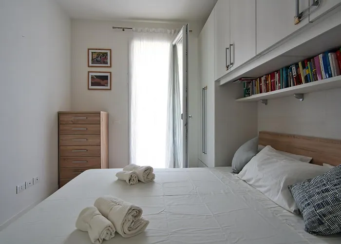 Oasi Moderna Con Piscina A Due Passi Dal Mare 公寓 伊拉克里亚马勒