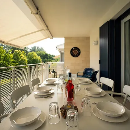 Apartamento Oasi Moderna Con Piscina A Due Passi Dal Mare